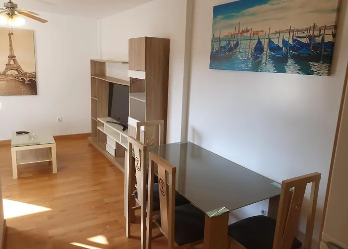 2H, Aire Acondic, 50M2, 1 Dormitorio, 4 Huespedes, Wifi Gratis