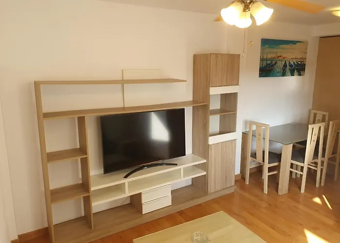 2H, Aire Acondic, 50M2, 1 Dormitorio, 4 Huespedes, Wifi Gratis
