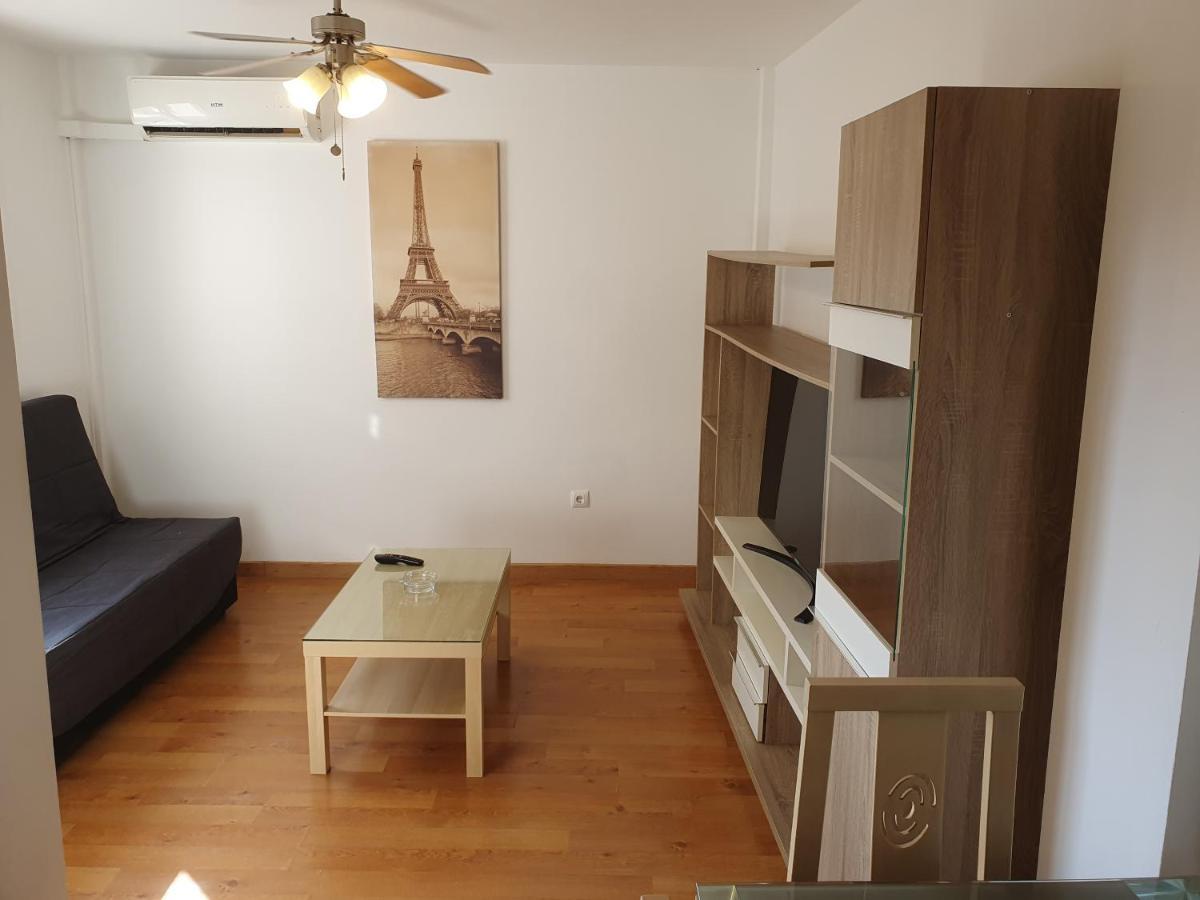 2h, Aire Acondic, 50m2, 1 Dormitorio, 4 Huespedes, Wifi Gratis